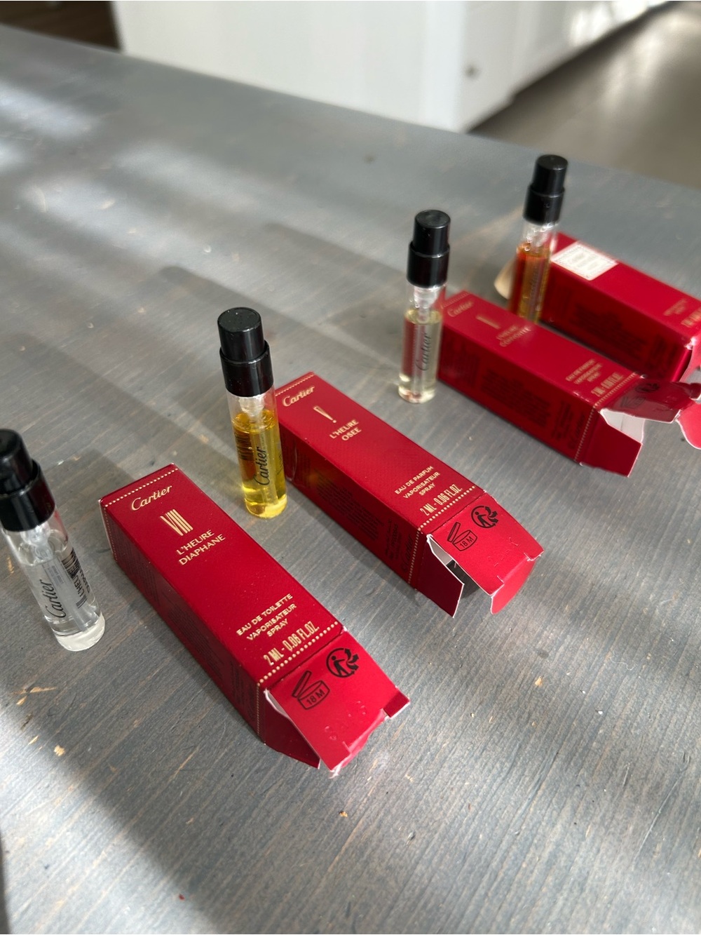 4 NEW Cartier perfumes
2ml each